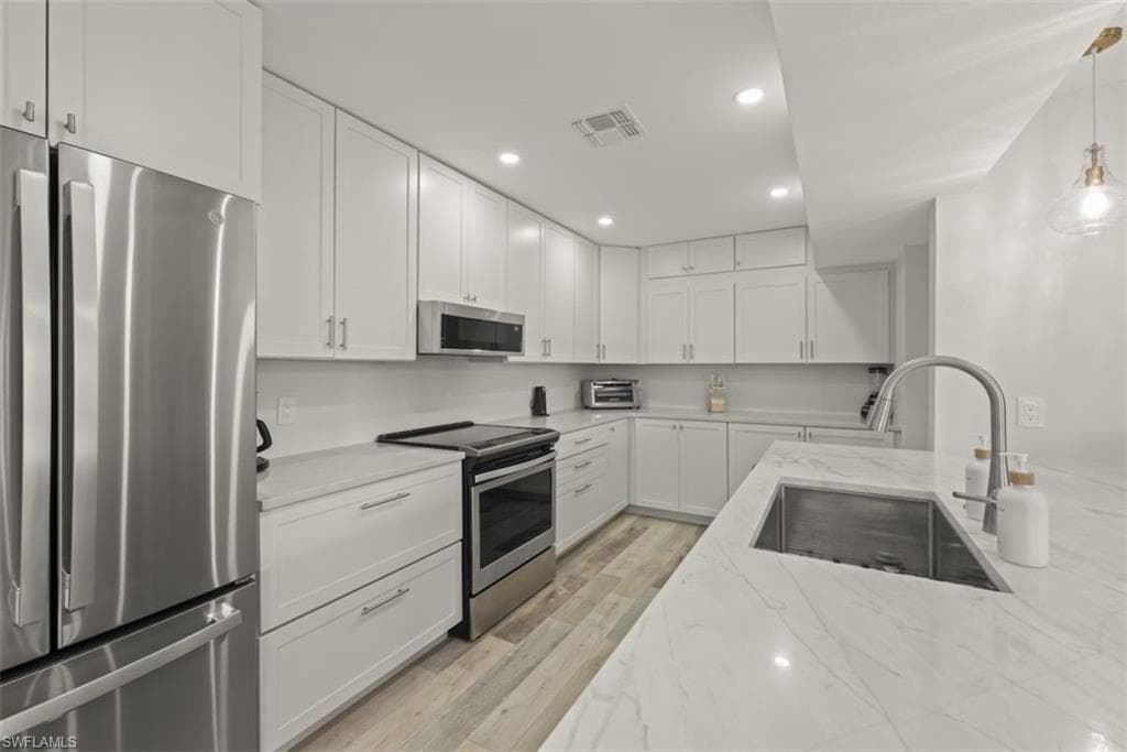 585 Gulf DR A2-9