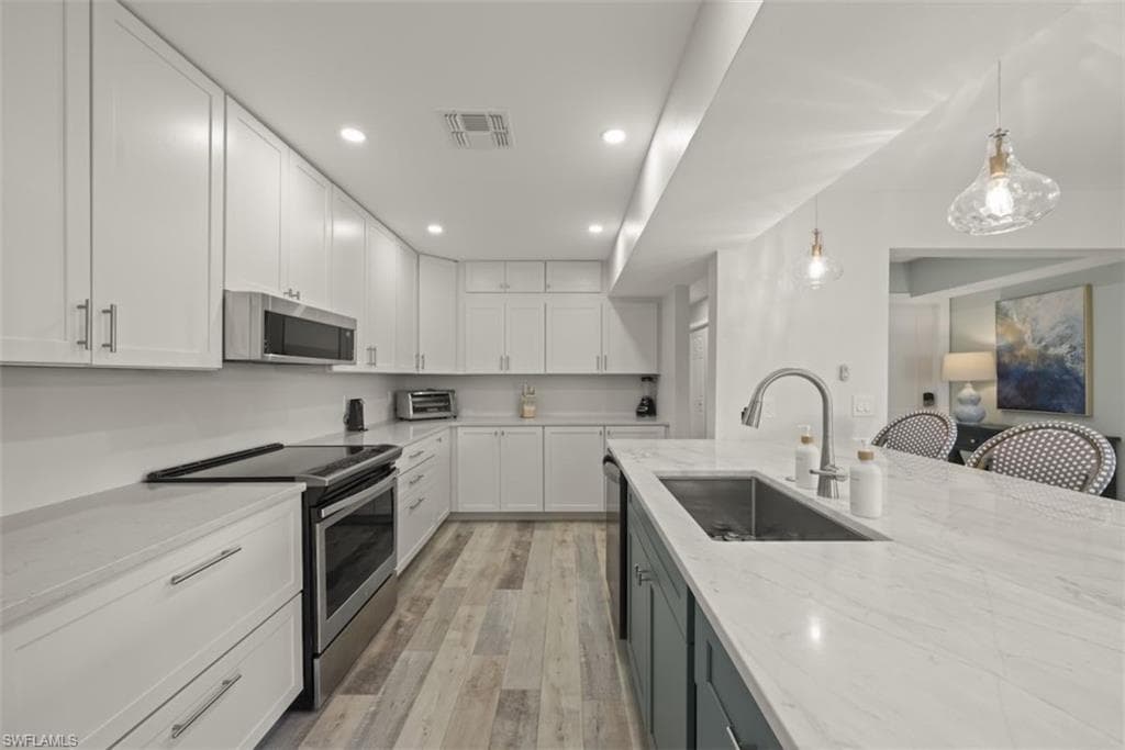 585 Gulf DR A2-10