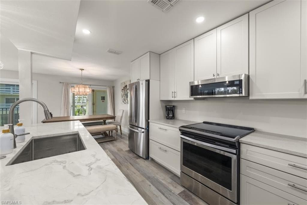 585 Gulf DR A2-7