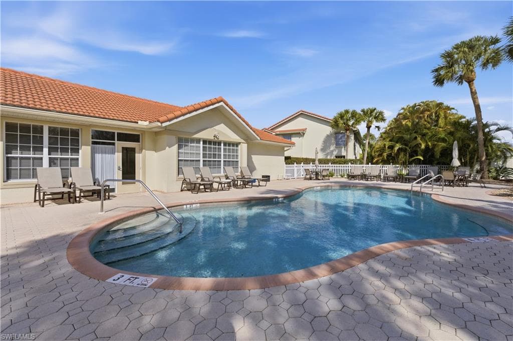 15190 Royal Windsor LN # 1002, FORT MYERS FL 33919-27