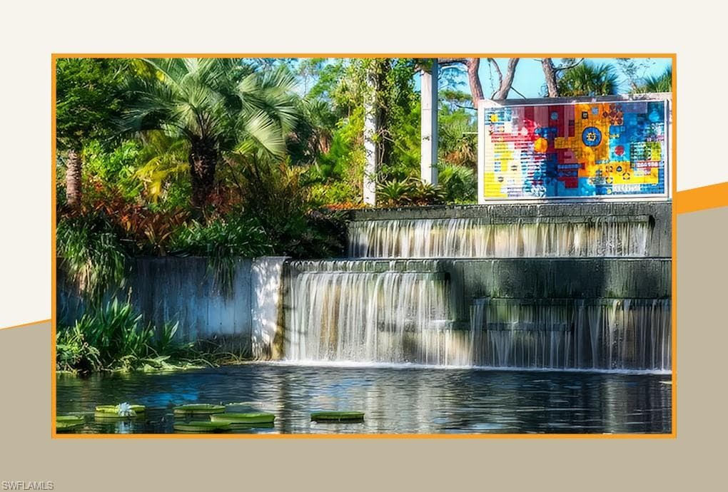 3862 Grove CIR, NAPLES FL 34112-8