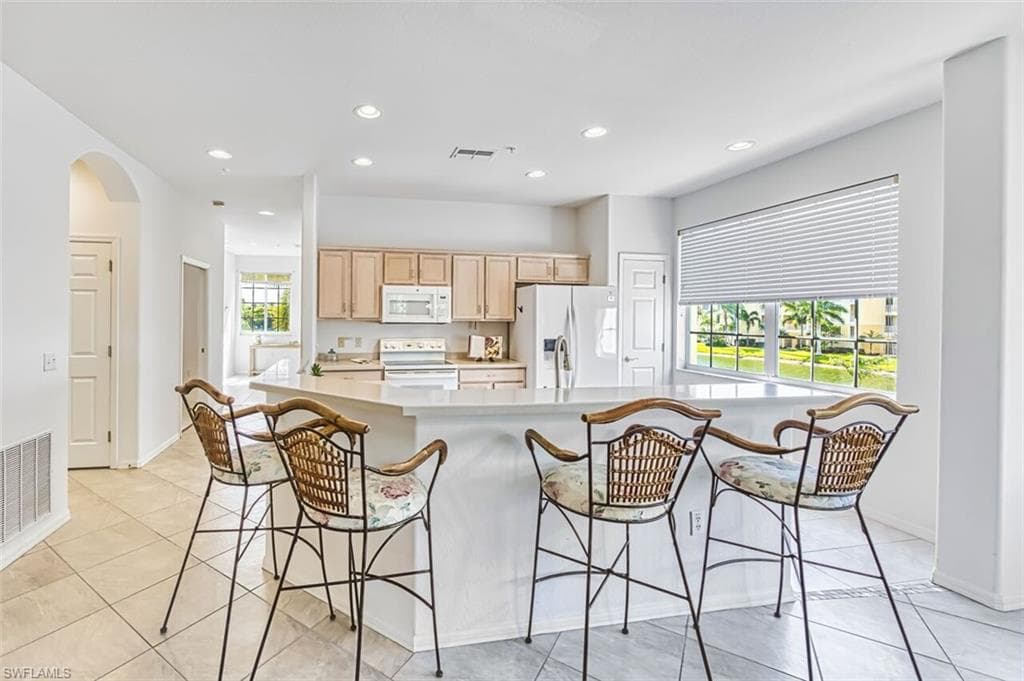 20021 Sanibel View CIR 101-12