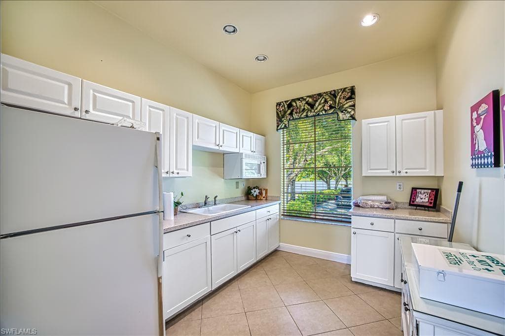 20021 Sanibel View CIR 101-41