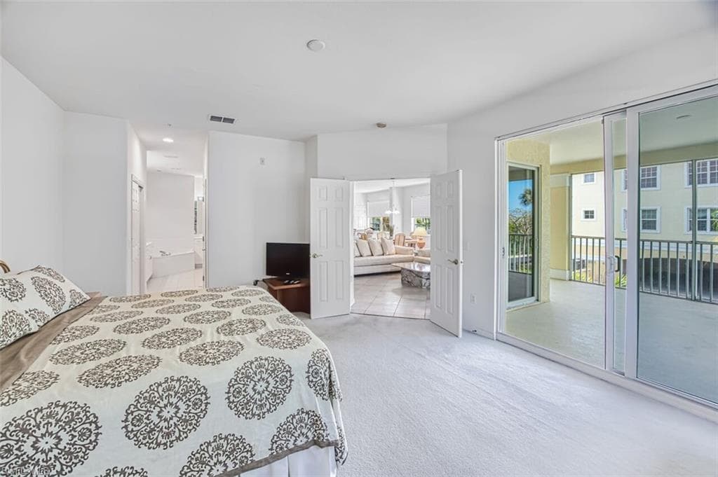 20021 Sanibel View CIR 101-20