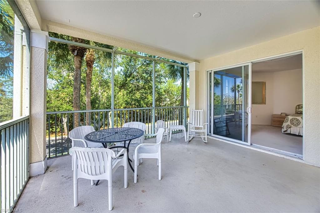 20021 Sanibel View CIR 101-18