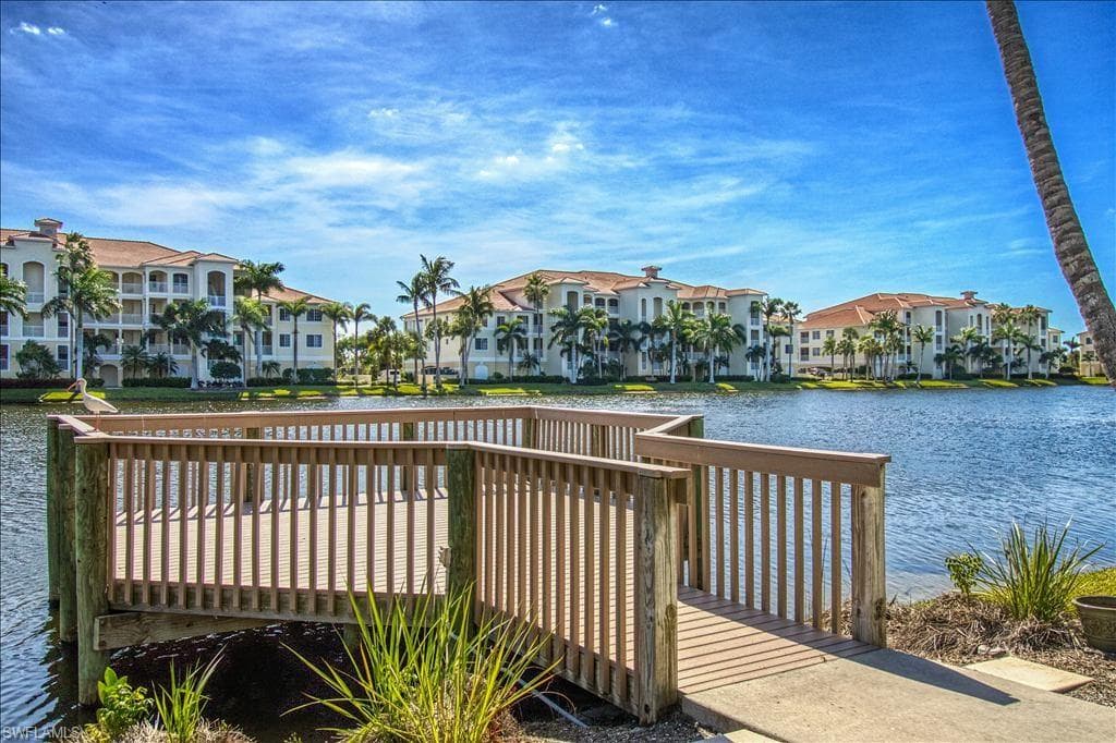 20021 Sanibel View CIR 101-33