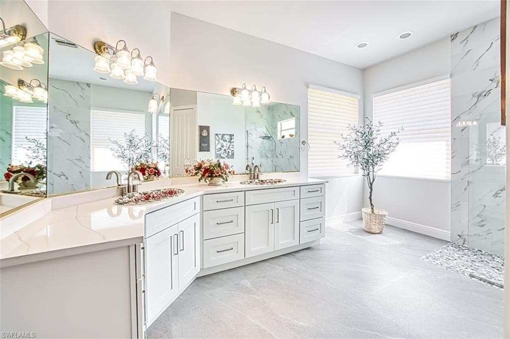 8460 Belle Meade DR-25