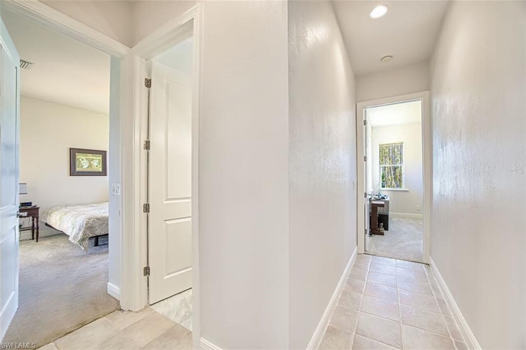 8460 Belle Meade DR-31