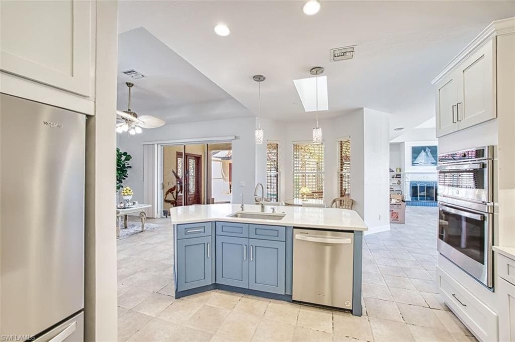 8460 Belle Meade DR-14