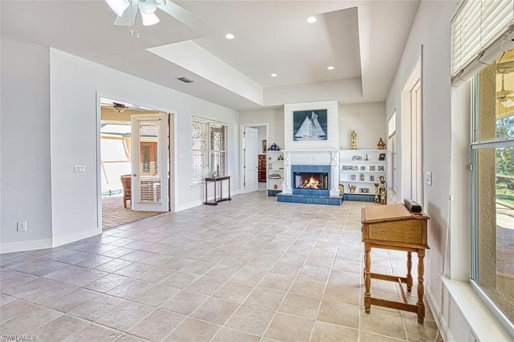 8460 Belle Meade DR-20