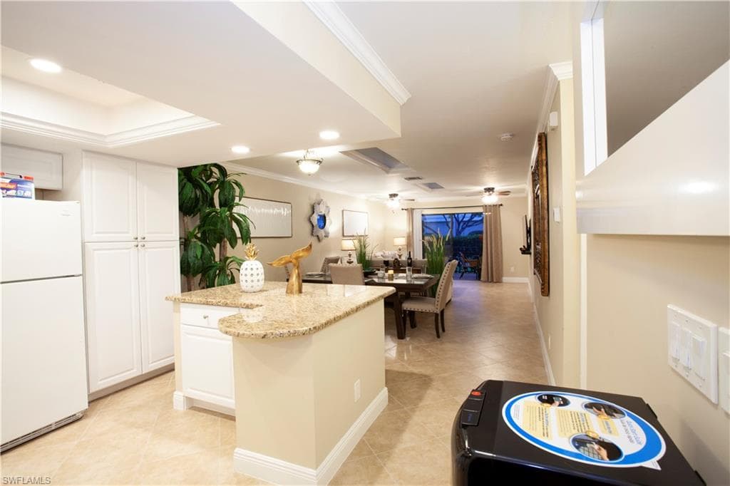 560 9th AVE S-20