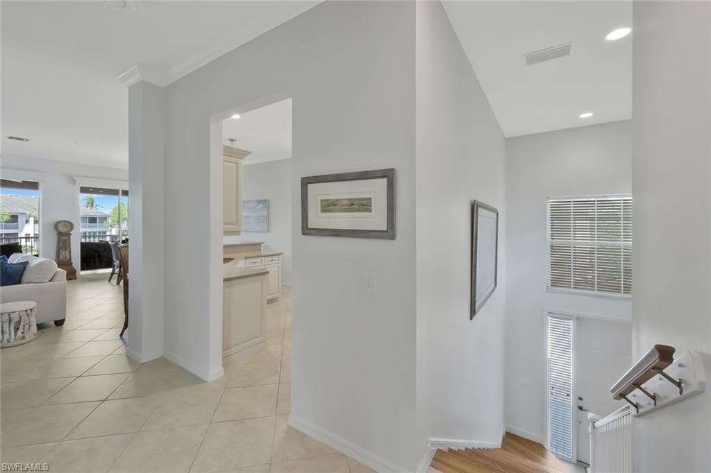 5095 Yacht Harbor DR 203-18