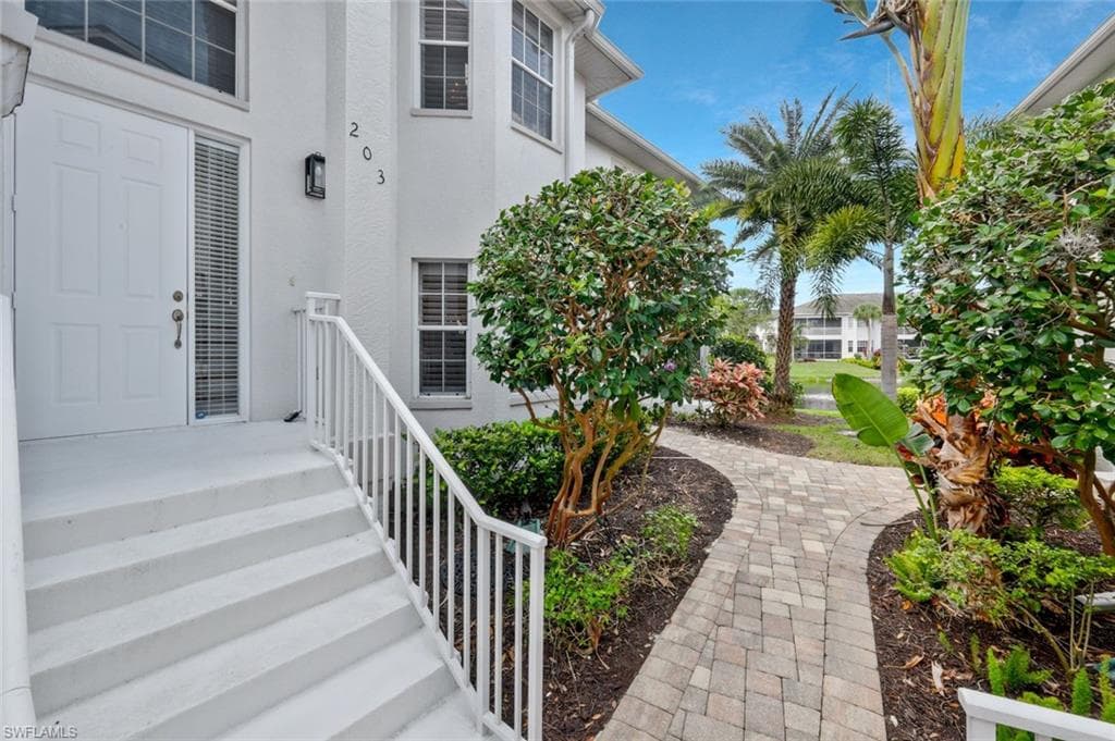 5095 Yacht Harbor DR 203-20