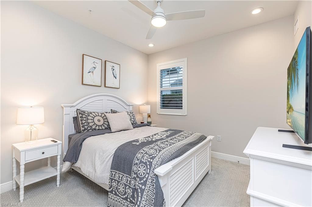 2561 Seychelles DR # 304, NAPLES FL 34112-22