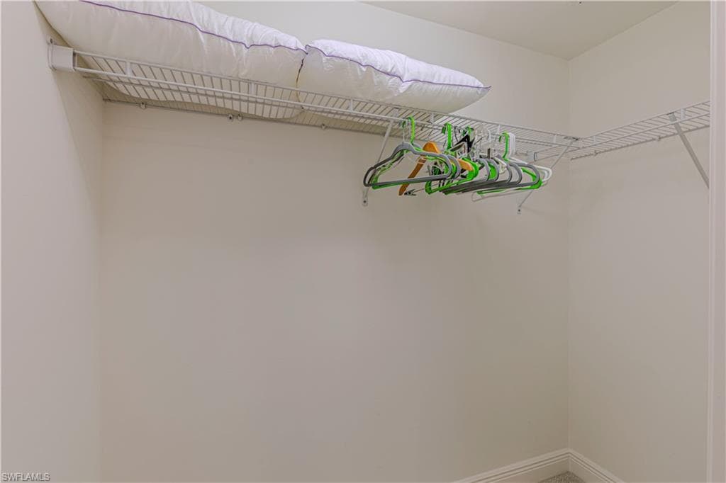 2561 Seychelles DR # 304, NAPLES FL 34112-23