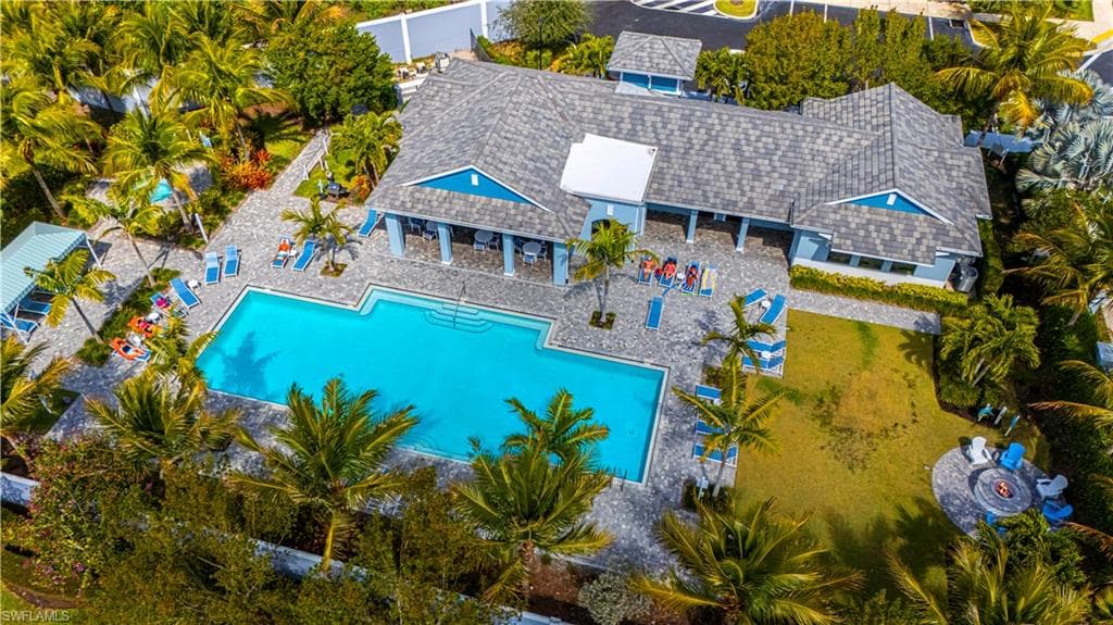 2561 Seychelles DR # 304, NAPLES FL 34112-29
