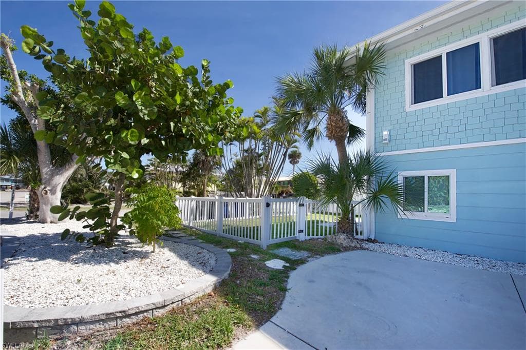 5440 Palmetto ST, FORT MYERS BEACH FL 33931-35