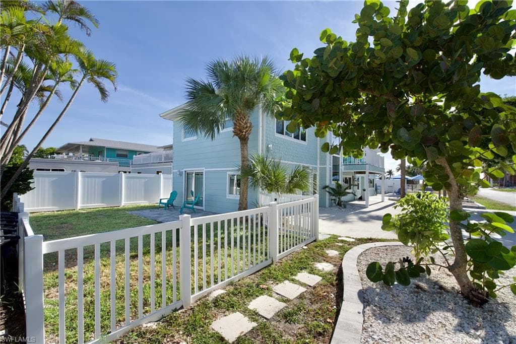 5440 Palmetto ST, FORT MYERS BEACH FL 33931-36