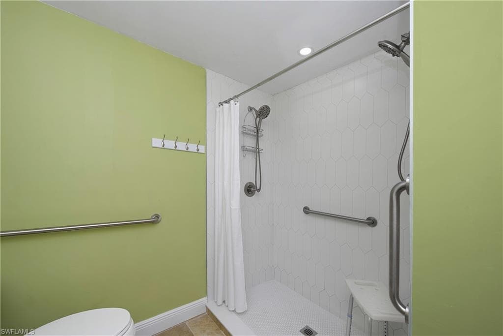 5440 Palmetto ST, FORT MYERS BEACH FL 33931-28