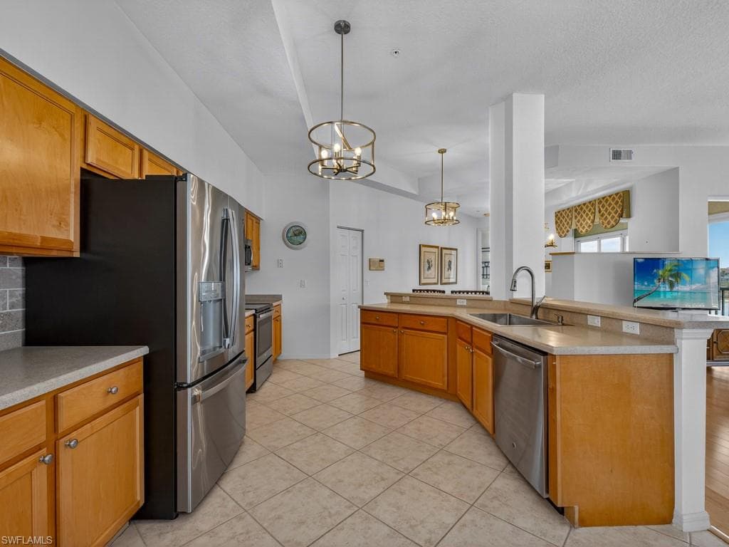 24360 Sandpiper Isle WAY 205-7