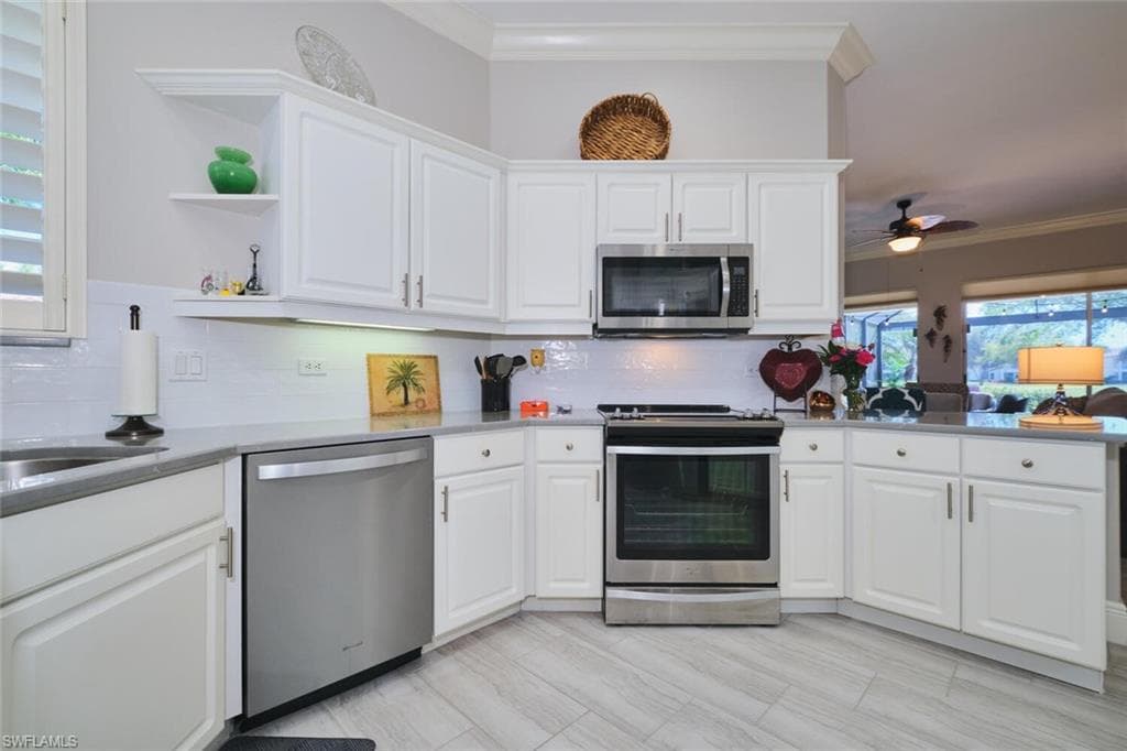 16412 Willowcrest WAY-23