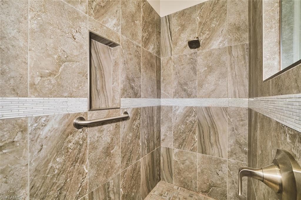 16412 Willowcrest WAY-38