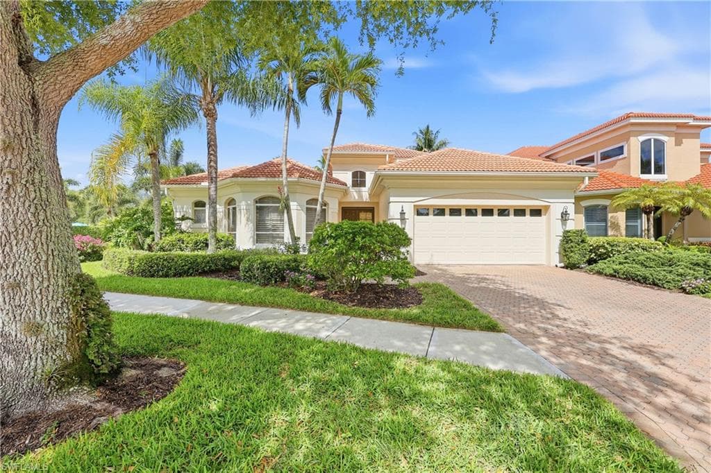 9227 Troon Lakes DR-2