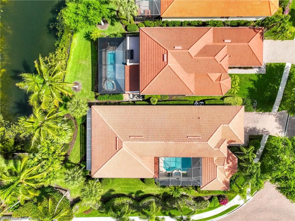9227 Troon Lakes DR-37
