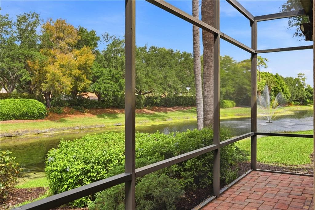 9227 Troon Lakes DR-31