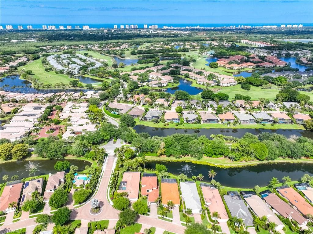 9227 Troon Lakes DR-39