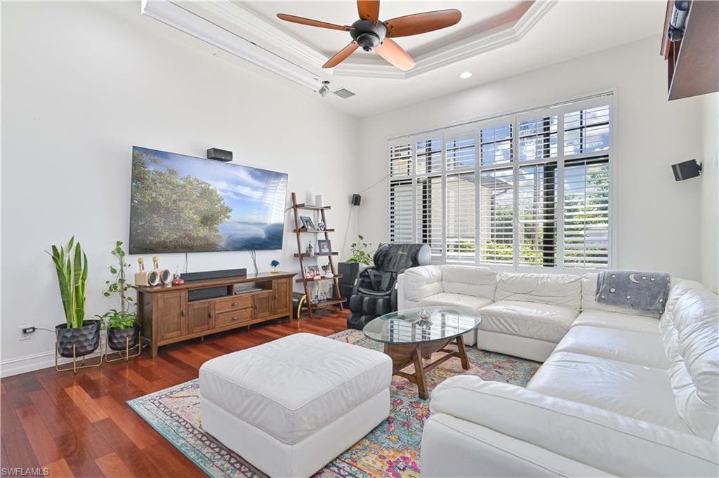 6905 Highland Park CIR-25