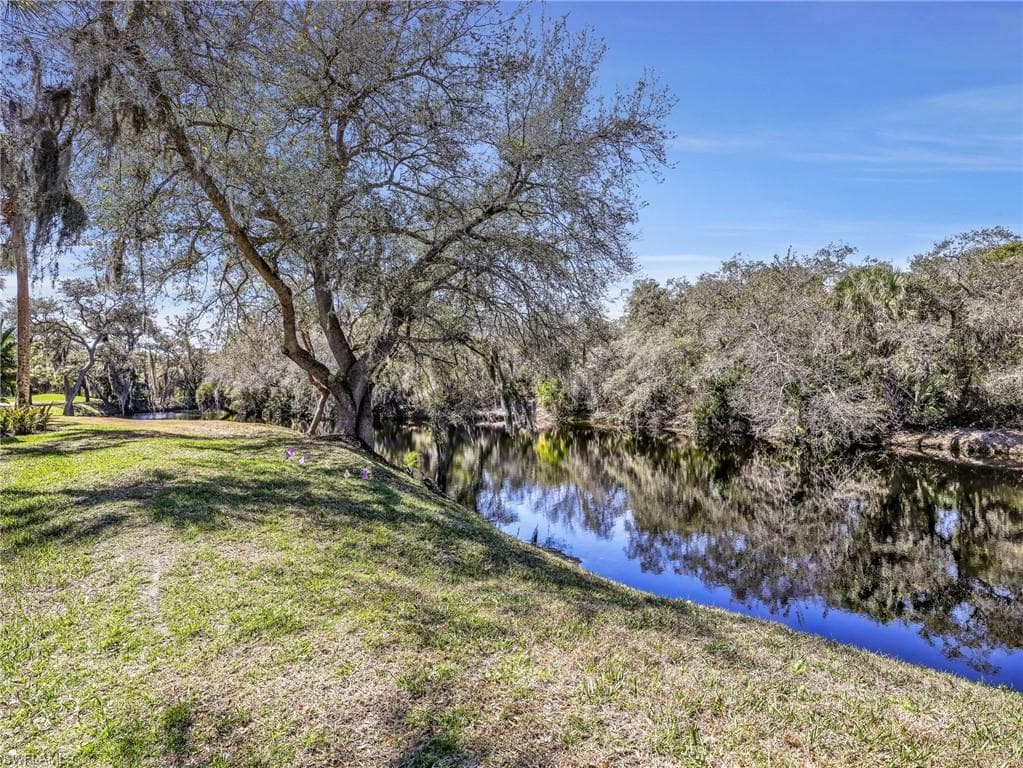 25220 Pelican Creek CIR 102-15