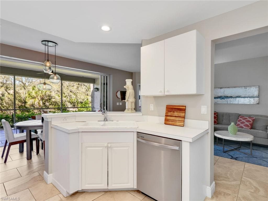 25220 Pelican Creek CIR 102-11