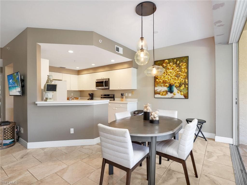 25220 Pelican Creek CIR 102-8
