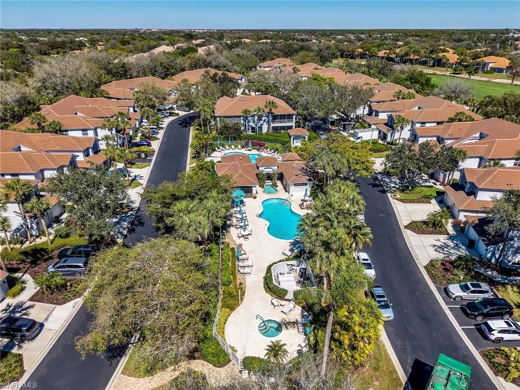 25220 Pelican Creek CIR 102-33