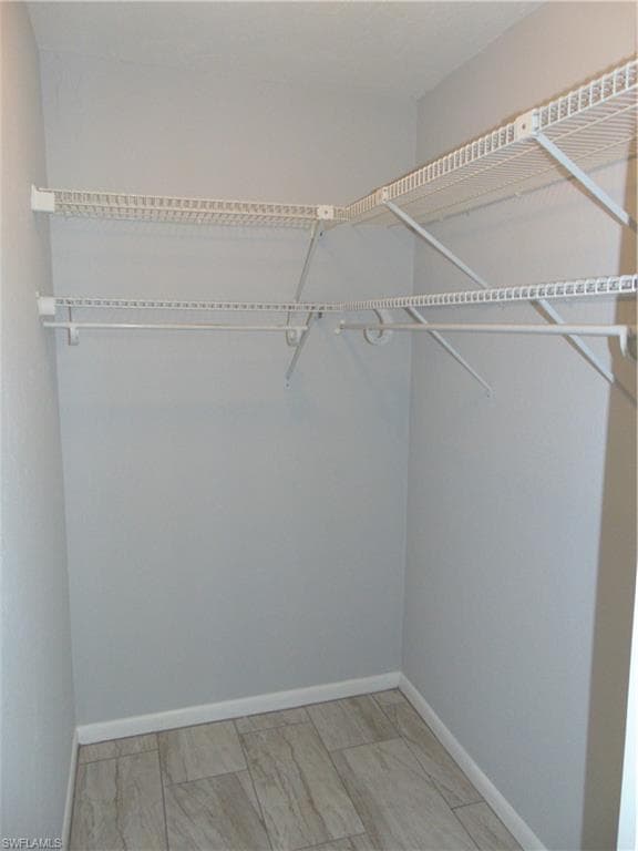 82 Johnnycake DR-11