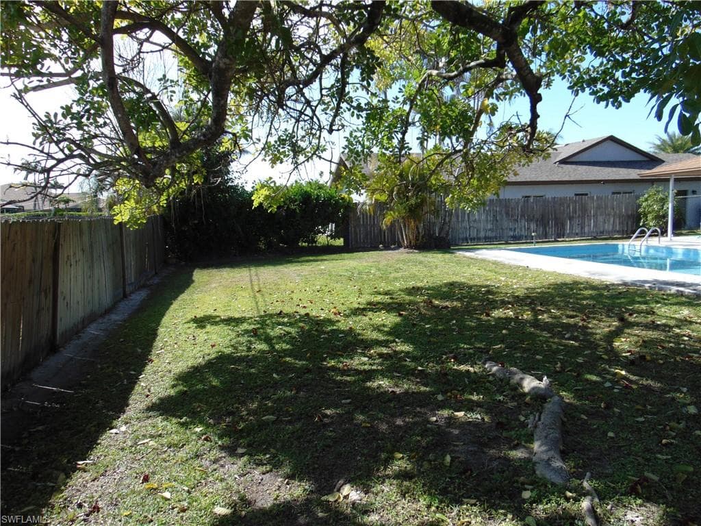 82 Johnnycake DR-35
