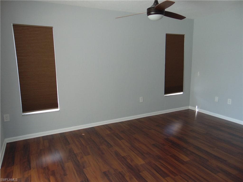 82 Johnnycake DR-9