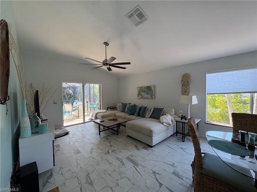 2500 Lee ST, NAPLES FL 34112-12