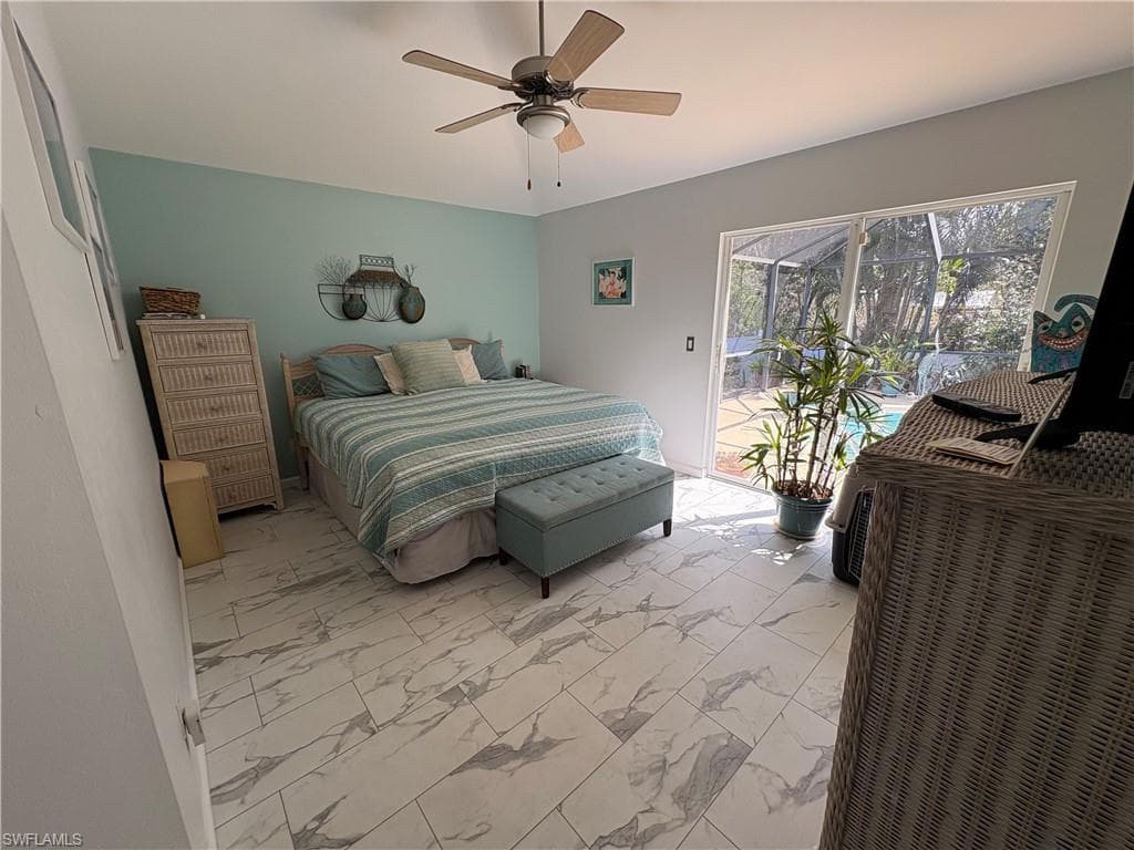 2500 Lee ST, NAPLES FL 34112-9