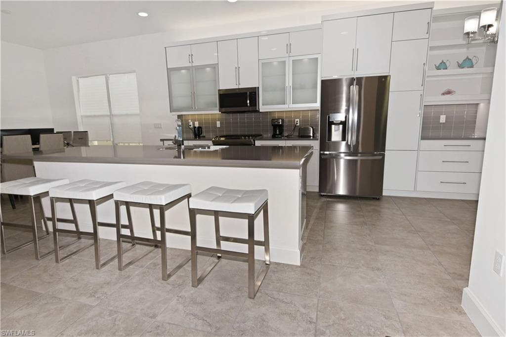 28559 Montecristo LOOP-2
