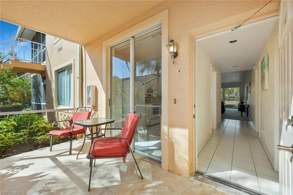 1635 Windy Pines DR # 2405, NAPLES FL 34112-2