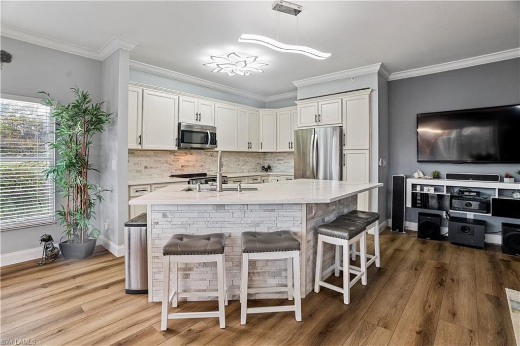 5140 Cobble Creek CT # C104, NAPLES FL 34110-6