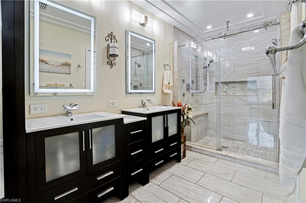 5140 Cobble Creek CT # C104, NAPLES FL 34110-19