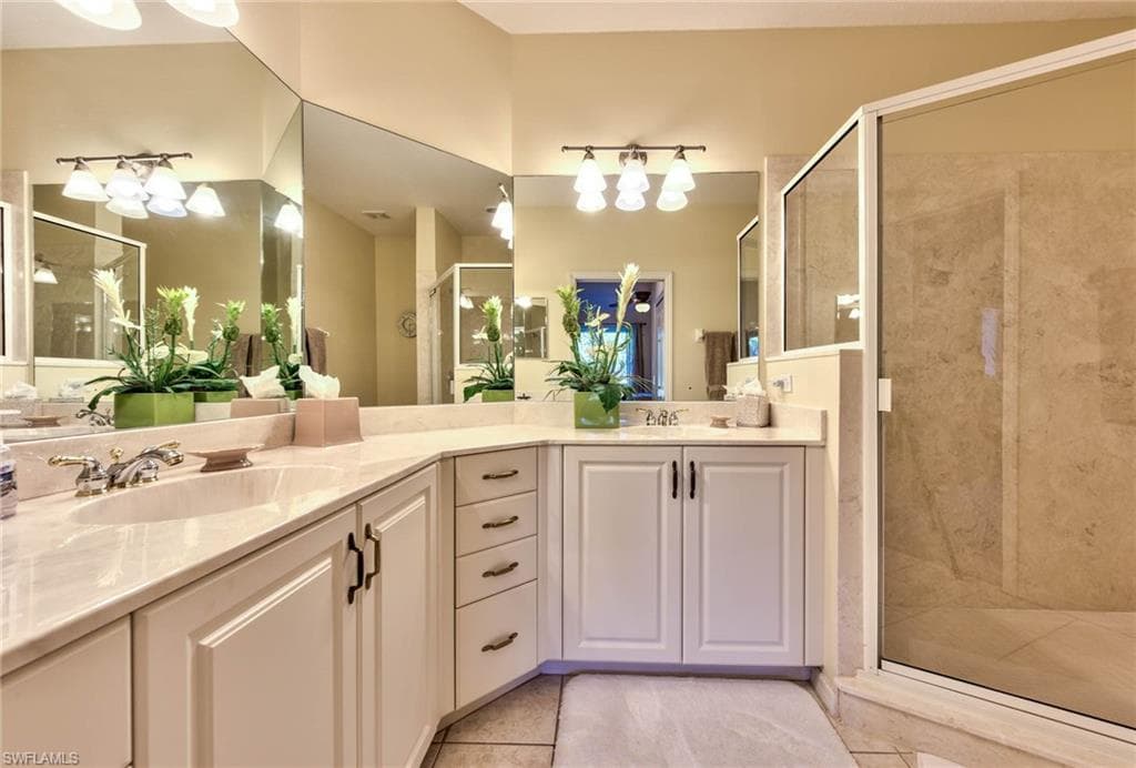 20310 Calice CT 1202-11