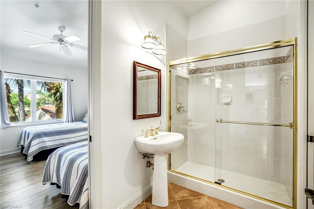 2385 Hidden Lake DR # 4502, NAPLES FL 34112-16