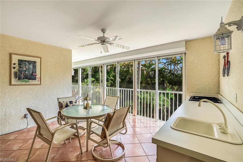 2385 Hidden Lake DR # 4502, NAPLES FL 34112-21