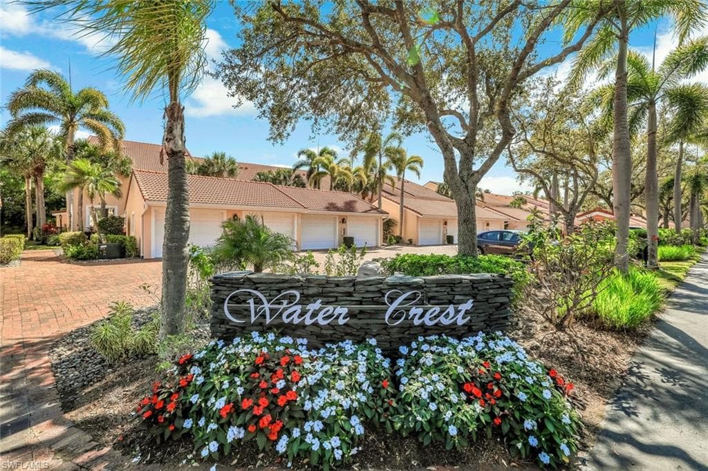 2385 Hidden Lake DR # 4502, NAPLES FL 34112-33