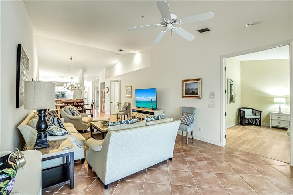 2385 Hidden Lake DR # 4502, NAPLES FL 34112-10