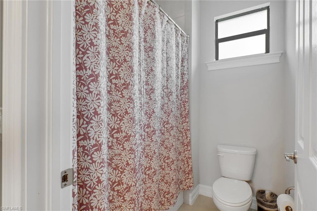1511 Mockingbird DR, NAPLES FL 34120-26